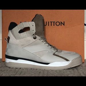 AUTHENTIC Louis Vuitton suede & leather sneakers